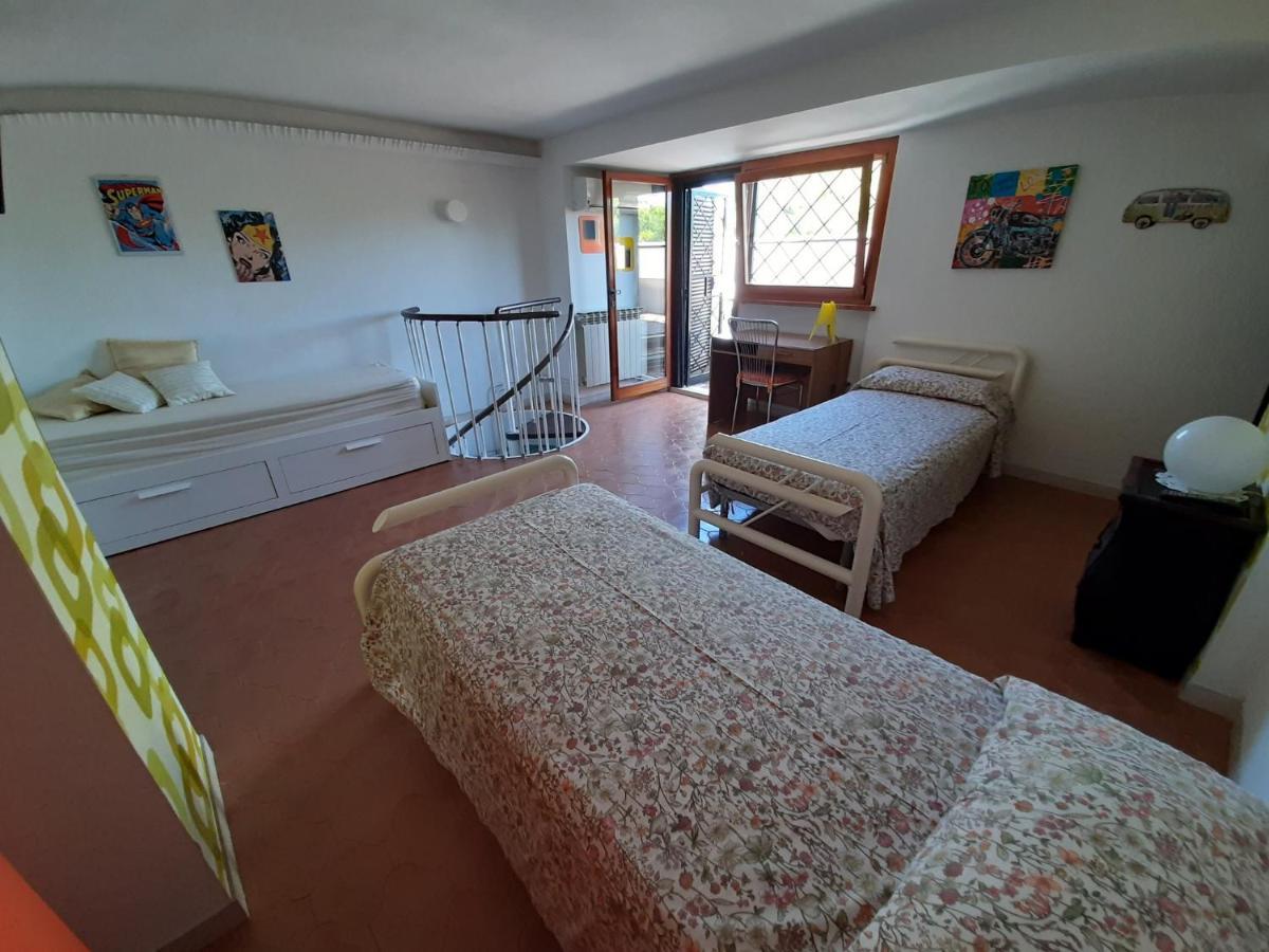Appartamento Genziana - Con Vista Piscina E Garage Sirmione Bagian luar foto